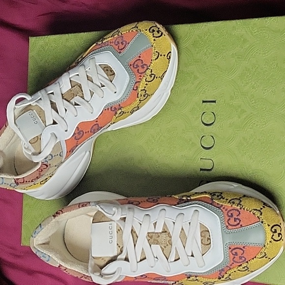 Gucci Multicolor GG Sneakers - Picture 1 of 7